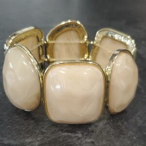 Avon Cream Lucite Stretch Bracelet Gold Tone Statement
